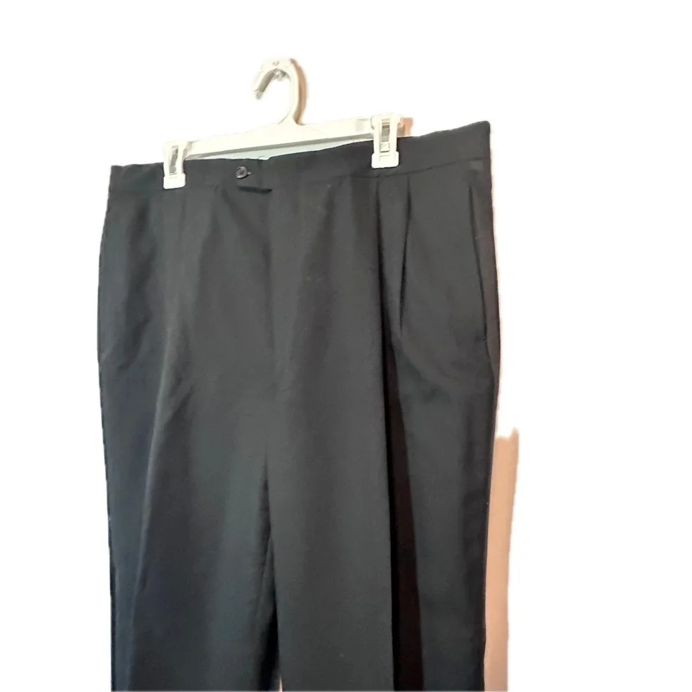 Jos. A. Bank Mens 46L 38 x 33 Black Tuxedo Suit Peak Lapel  Formal 2pc Set